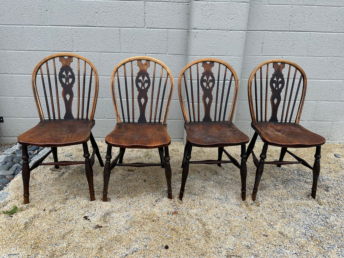 Set of 4 Windsor Side Chairs – McIntosh Cottage Antiques