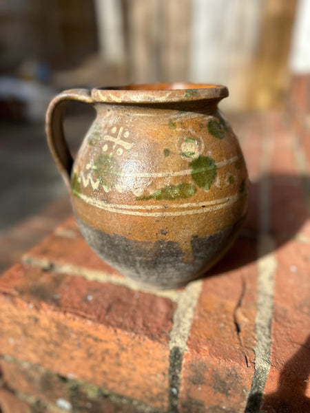 Pyrenees Jug with Dot and Stripe Design