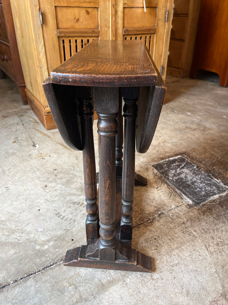 Small English Oak Gateleg Drinks Table