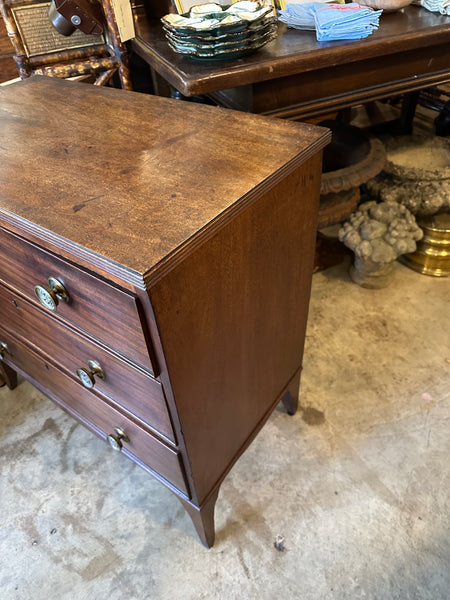 English Mahogany 3-Drawer Chest