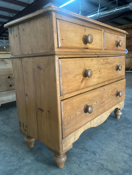 Pine Chest with Band of Molding and Scalloped Apron