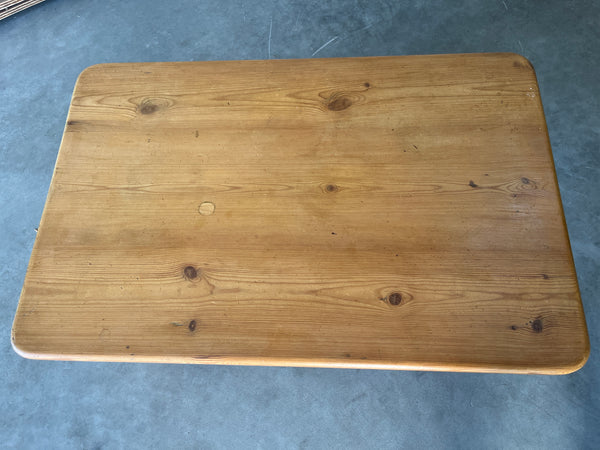 Small Vintage Pine Coffee Table with Turned Legs