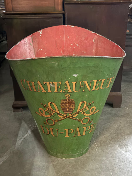 "Chateauneuf du-Pape" Grape Hod, Green