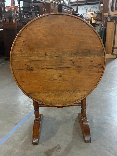 Small French Vendange Table