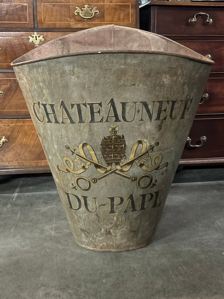 "Chateauneuf du-Pape" Grape Hod