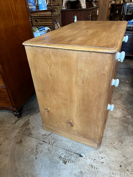 English Pine Chest with Pot Knobs