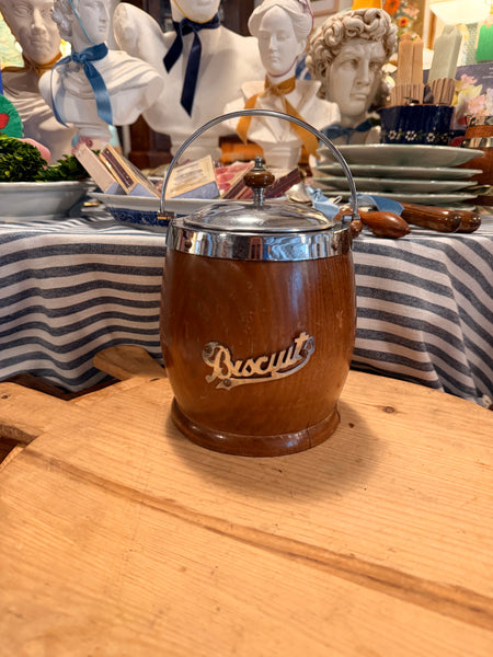 Biscuit Barrel, "Biscuits"