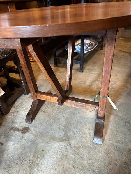 Small Round Vendange Table
