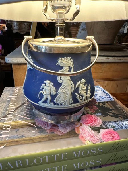 Wedgewood Biscuit Barrel Lamp