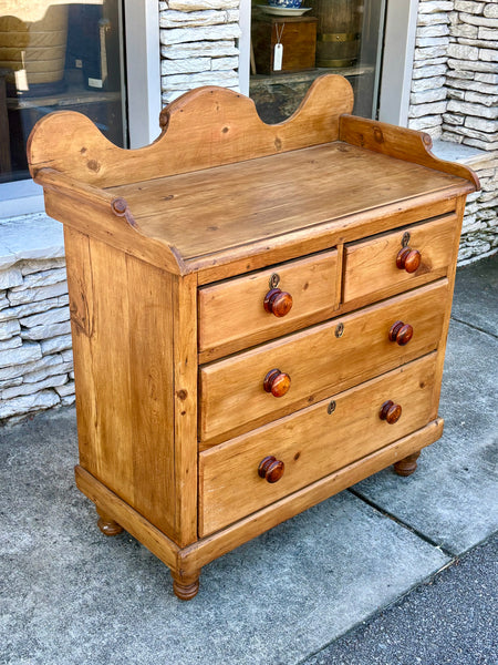 Pine Chest with Gallery Top