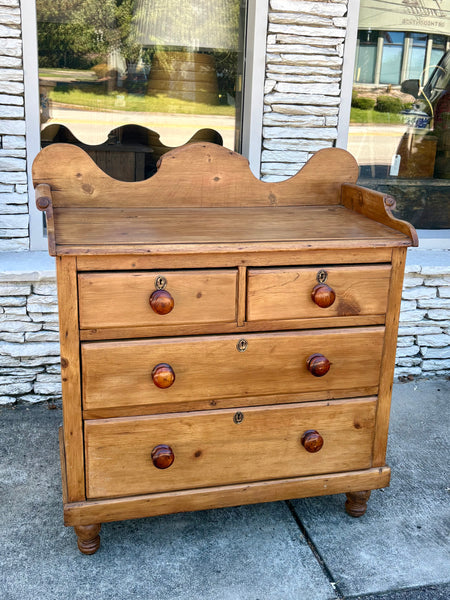 Pine Chest with Gallery Top