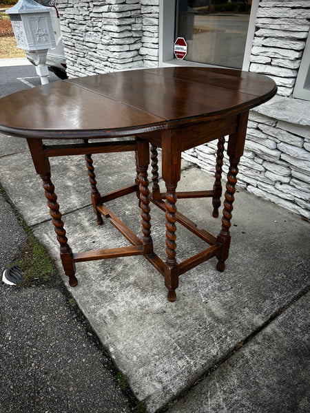 English Oak Gateleg Table