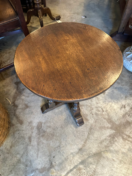 Small English Oak Drinks Table