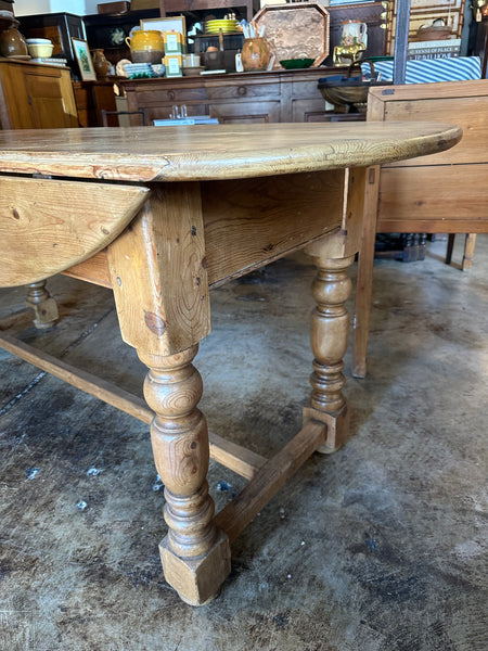 Irish Pine Drop Leaf Table