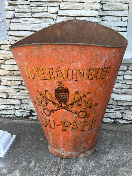 "Chateauneuf Du-Pape" Grape Hod, Orange