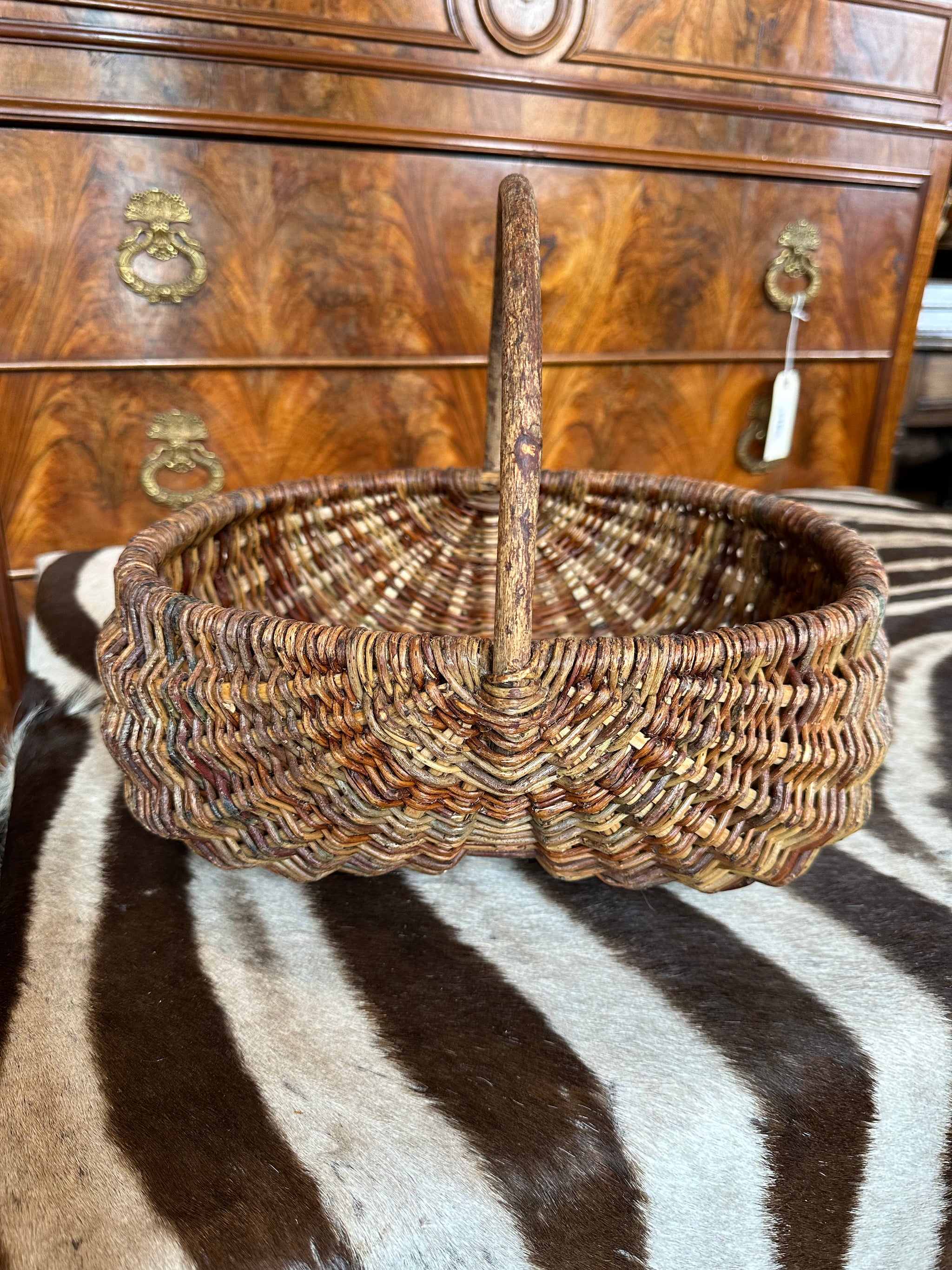 Baskets – McIntosh Cottage Antiques