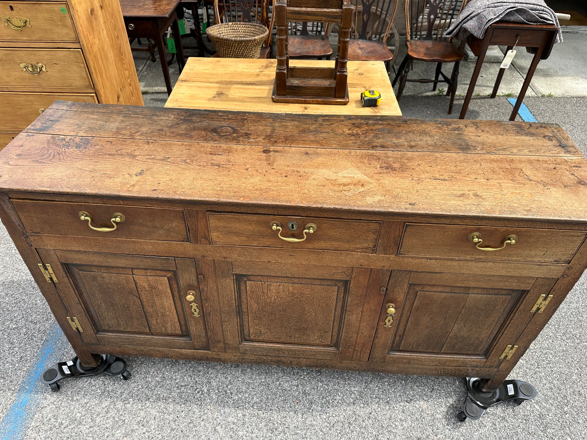 English Oak Dresser Base – McIntosh Cottage Antiques