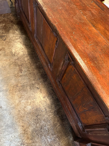 French Shop Counter