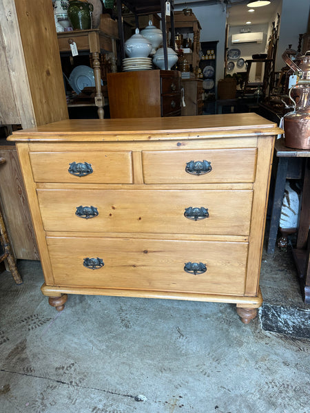Victorian Pine 2-Over-2 Chest