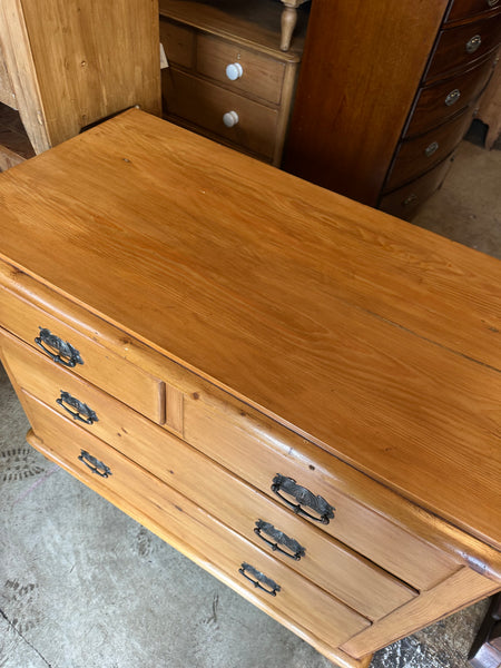 Victorian Pine 2-Over-2 Chest