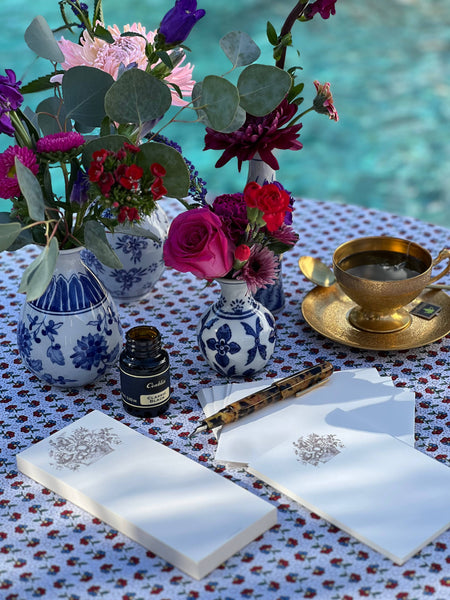 Floral Basket Long Pad