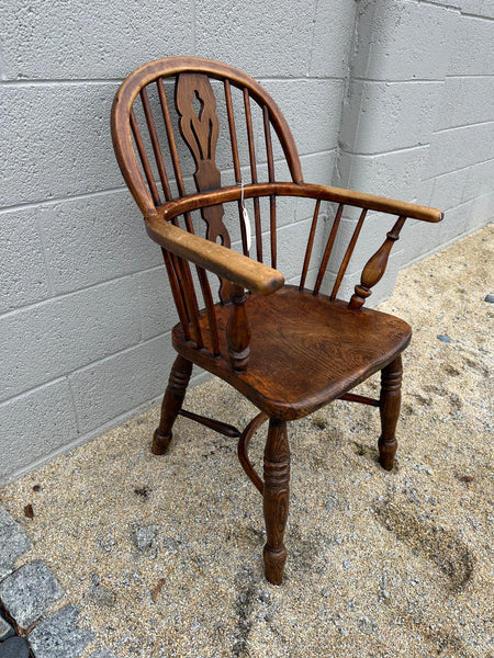 Windsor Arm Chair