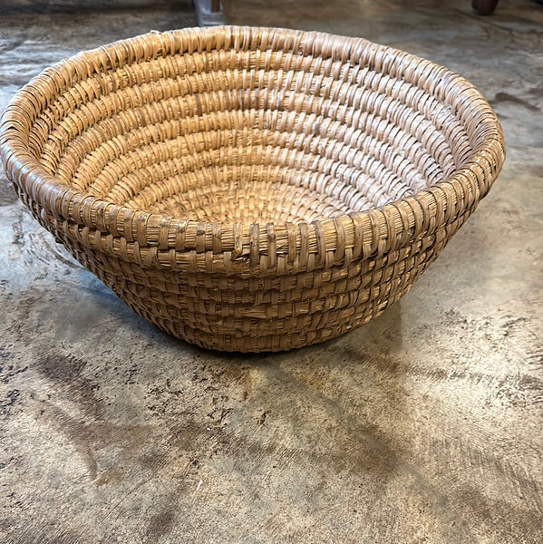 Lipwork Basket