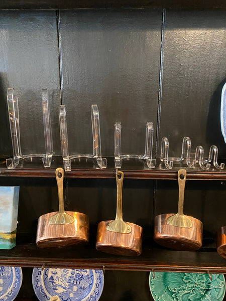 Acrylic Plate Stand
