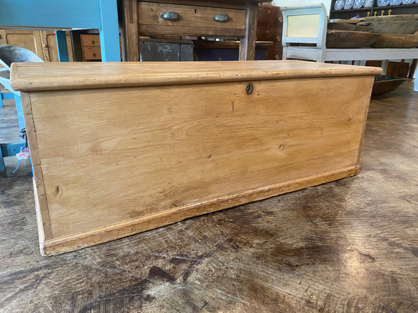 Pine Blanket Box