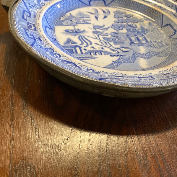 Blue Willow Warming Plate with Metal